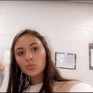 Meet your Posher, Gabby